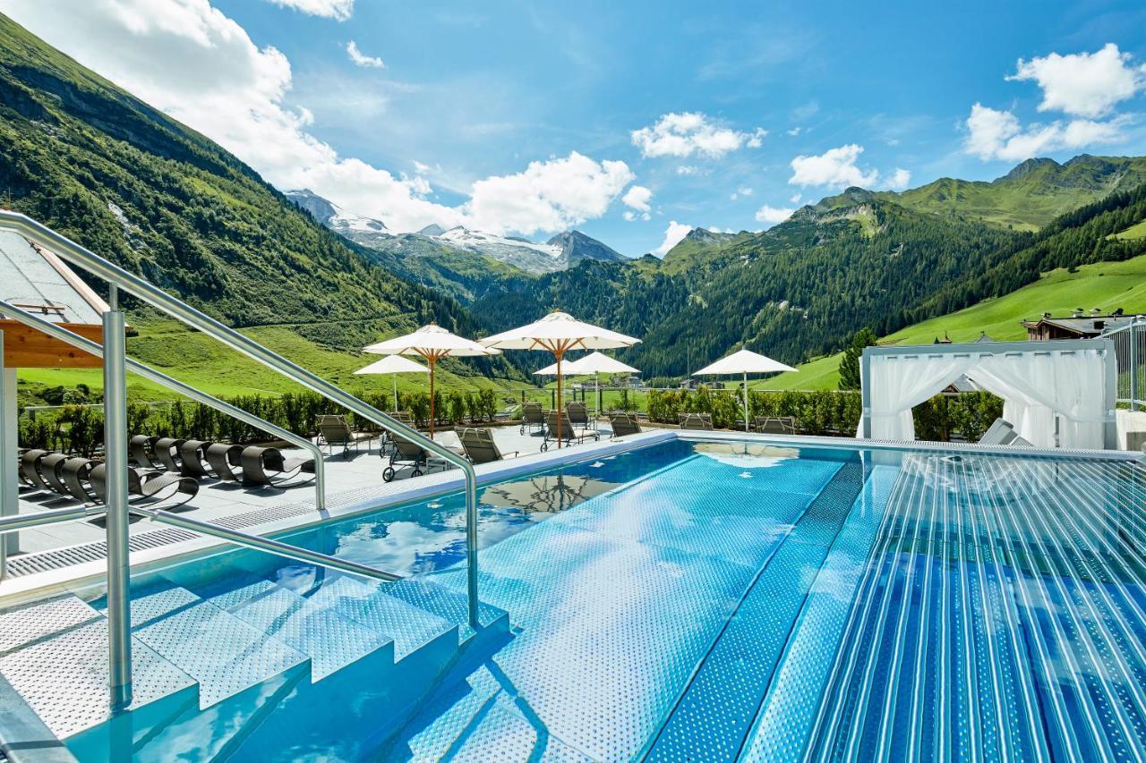 Hotel Berghof Crystal Spa & Sports Tux Bagian luar foto