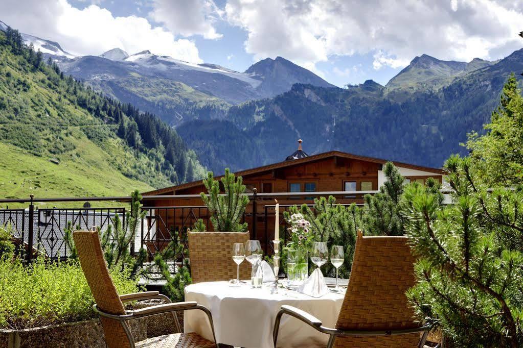 Hotel Berghof Crystal Spa & Sports Tux Bagian luar foto