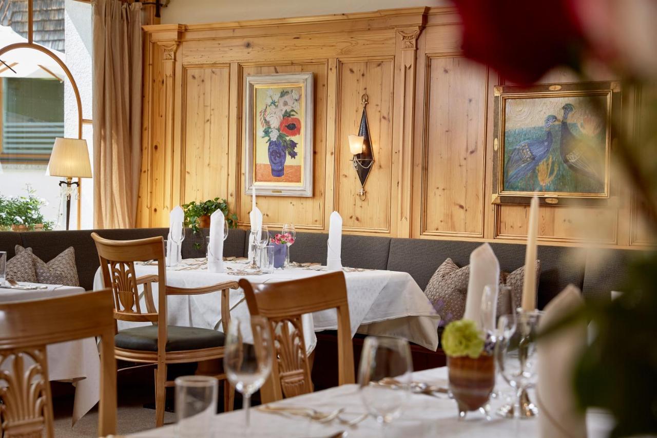 Hotel Berghof Crystal Spa & Sports Tux Bagian luar foto